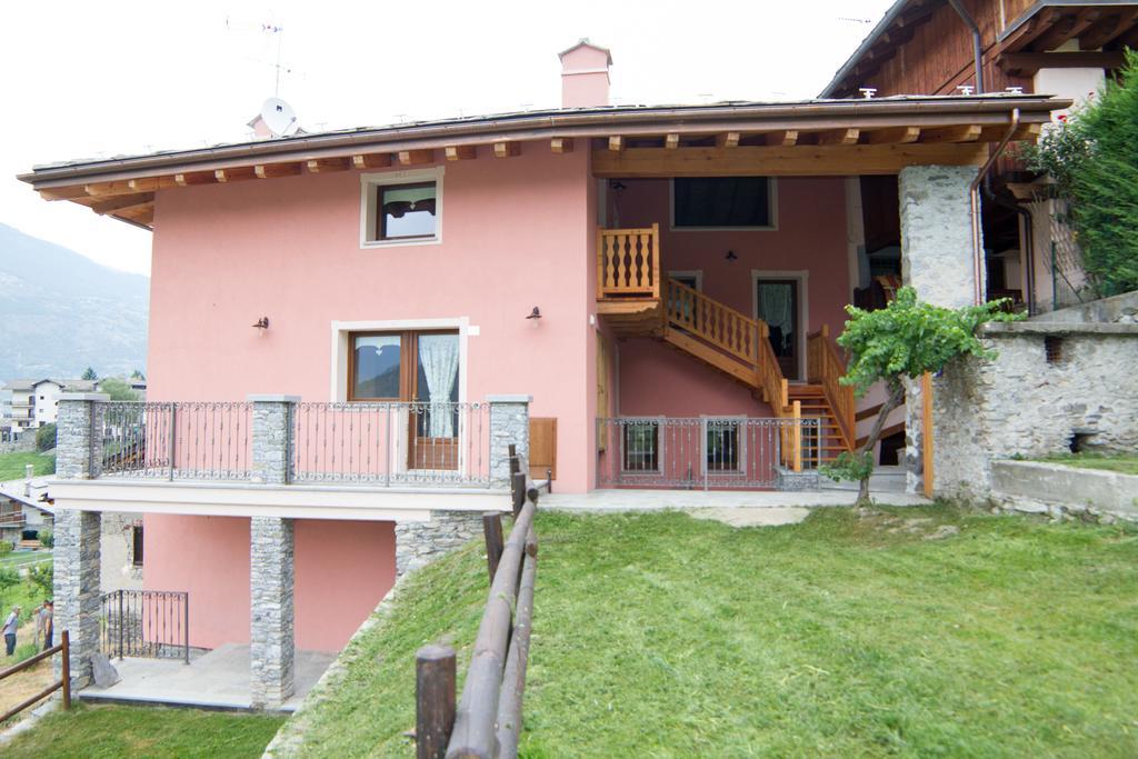 La Maison De Deni Aymavilles Exterior photo